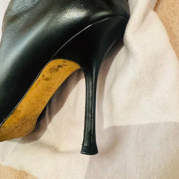 Jimmy Choo Black Pointed-Toe Knee-High Stiletto Boots - Picture 7 of 7